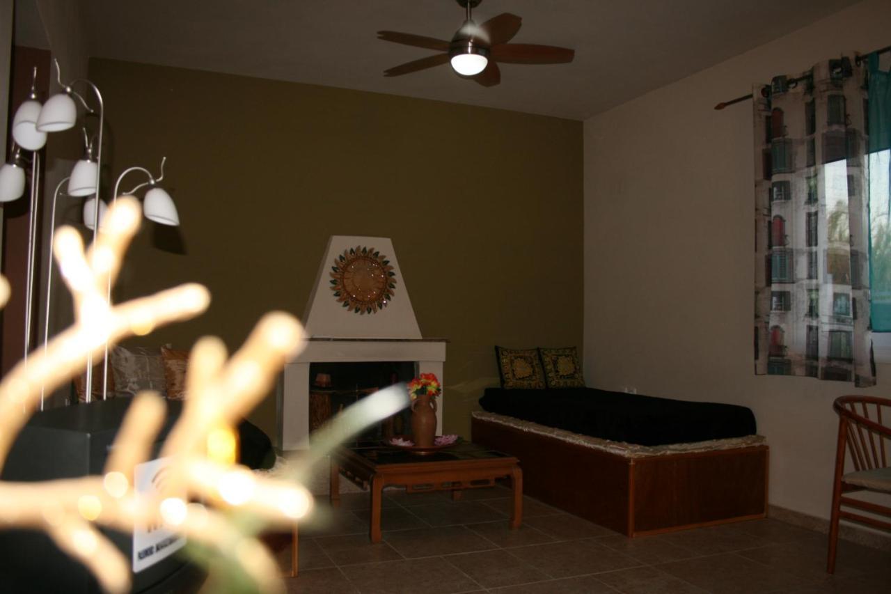Kiki Stegna Apartman Arhángelosz Kültér fotó